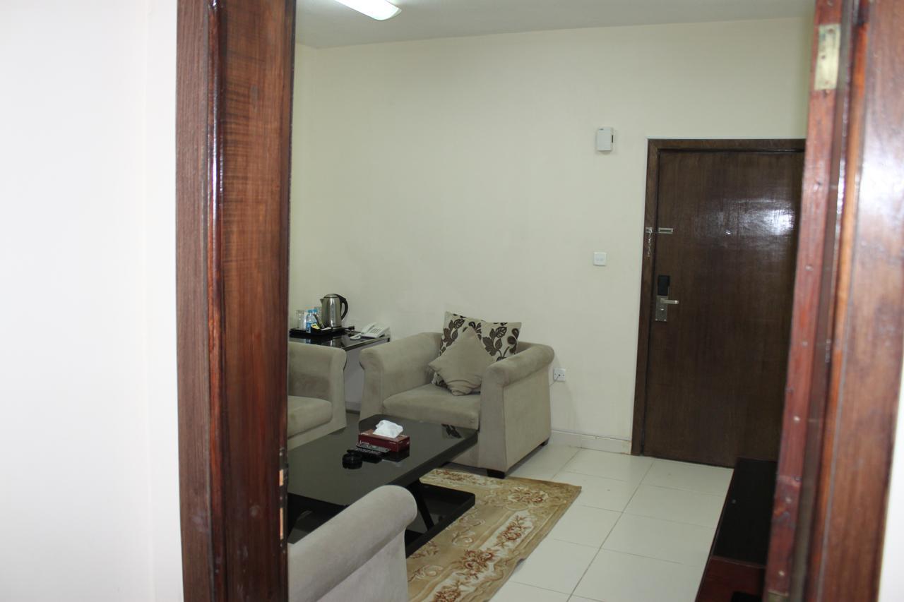 Al Mawasem Al Arbaa Aparthotel Al Al Jubail Exterior foto