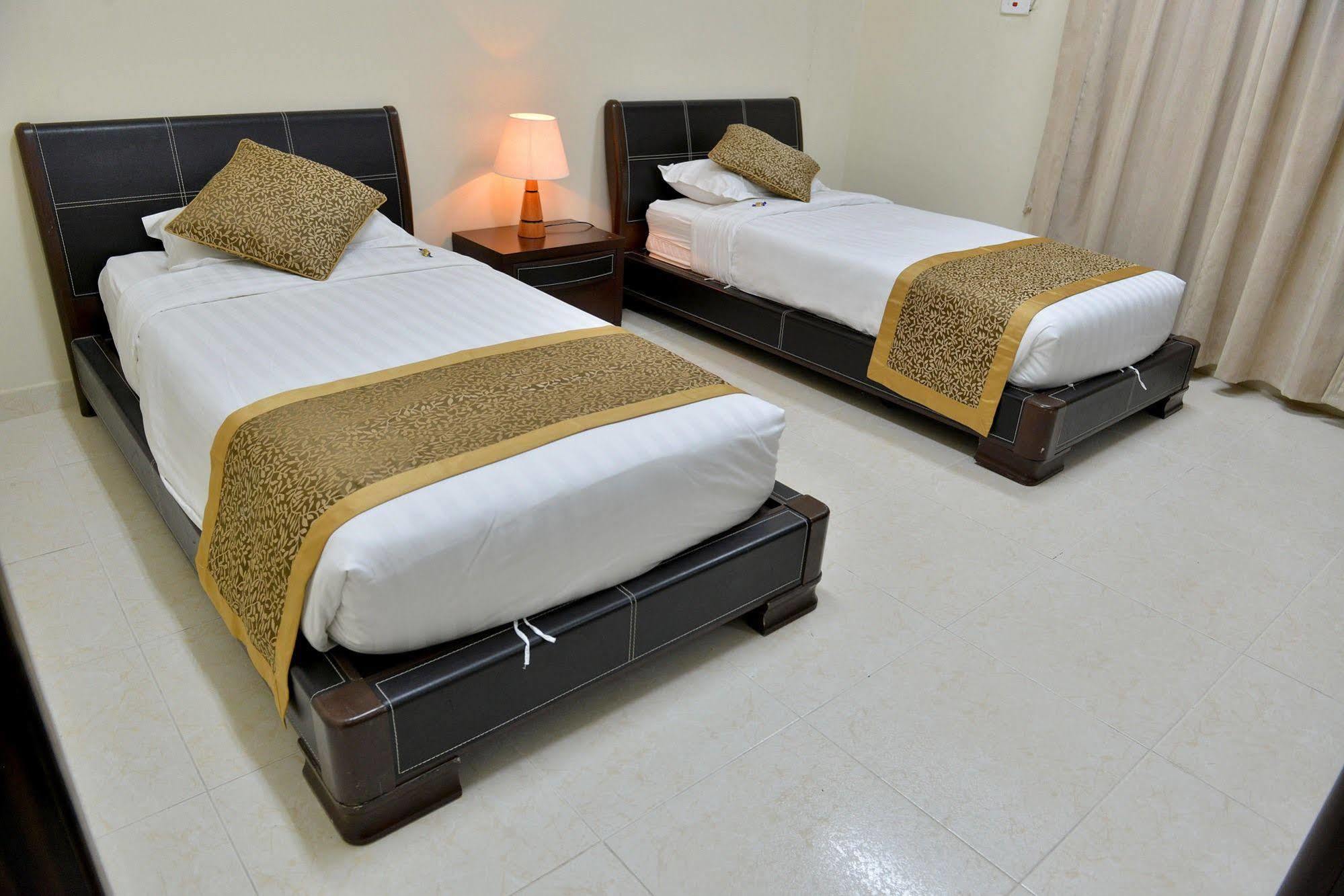 Al Mawasem Al Arbaa Aparthotel Al Al Jubail Exterior foto